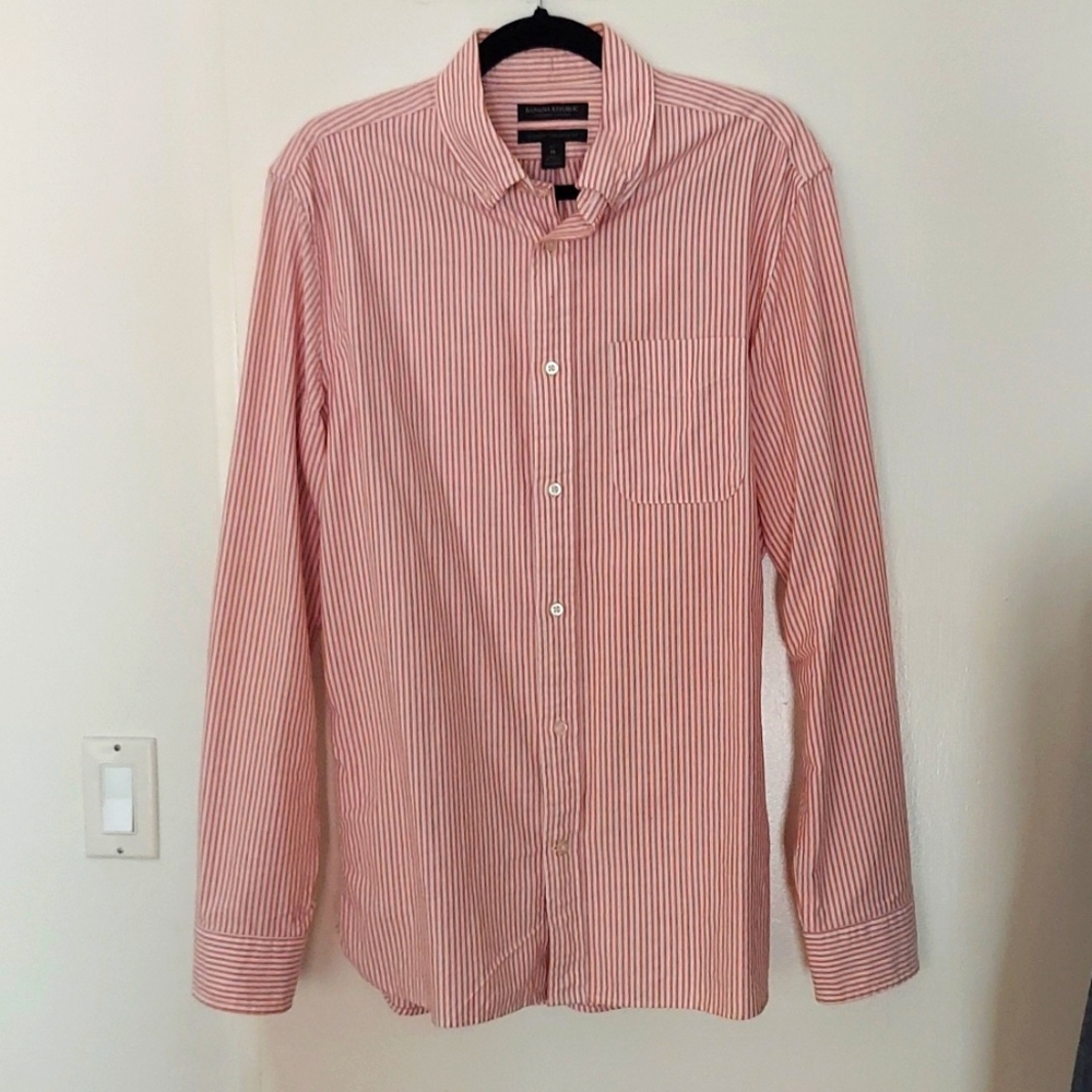 Banana Republic Medium Button Up Shirt